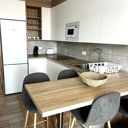 Bluebell L6 Apartment *